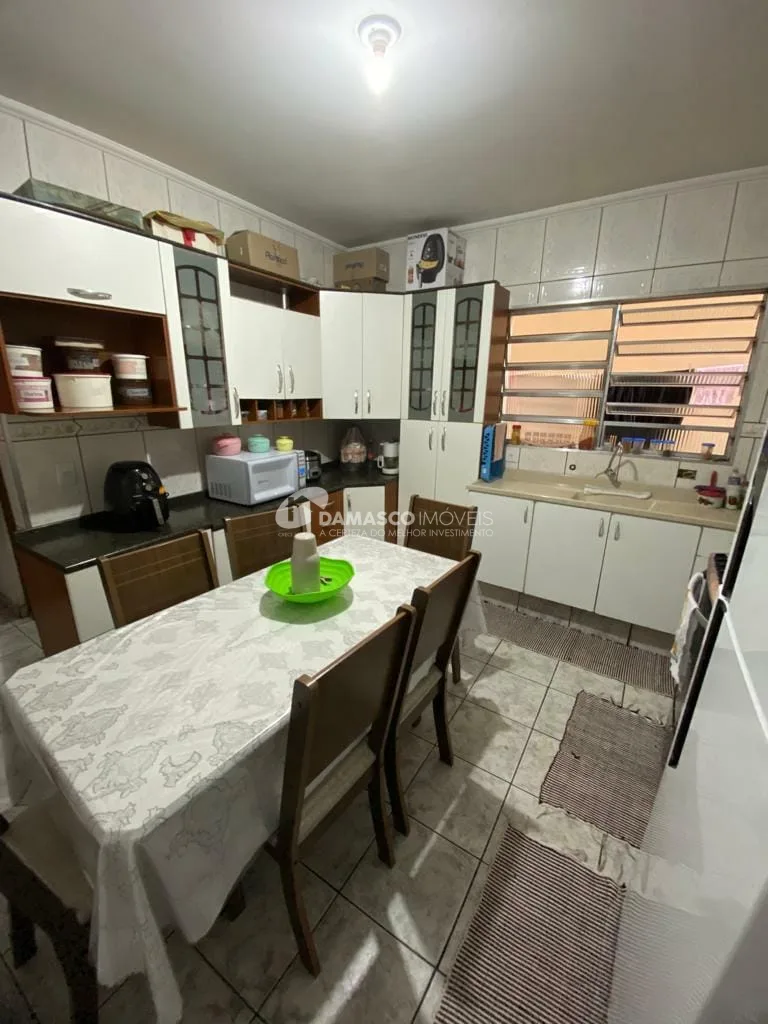 Sobrado à venda 3 Quartos, 1 Suite, 2 Vagas, 204M², Rudge Ramos, São Bernardo do Campo - SP