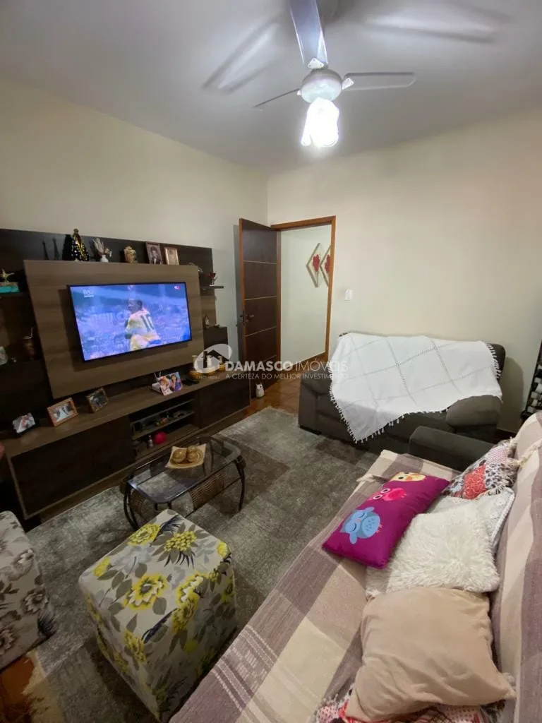 Casa à venda 1 Quarto, 2 Vagas, Vila Palmares, Santo André - SP