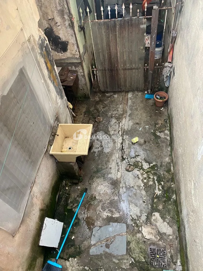 Casa à venda 1 Quarto, 2 Vagas, Vila Palmares, Santo André - SP
