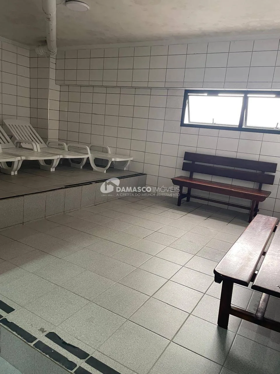 Apartamento à venda 2 dorm, 2 vagas, Vila Alzira, Guarujá, SP