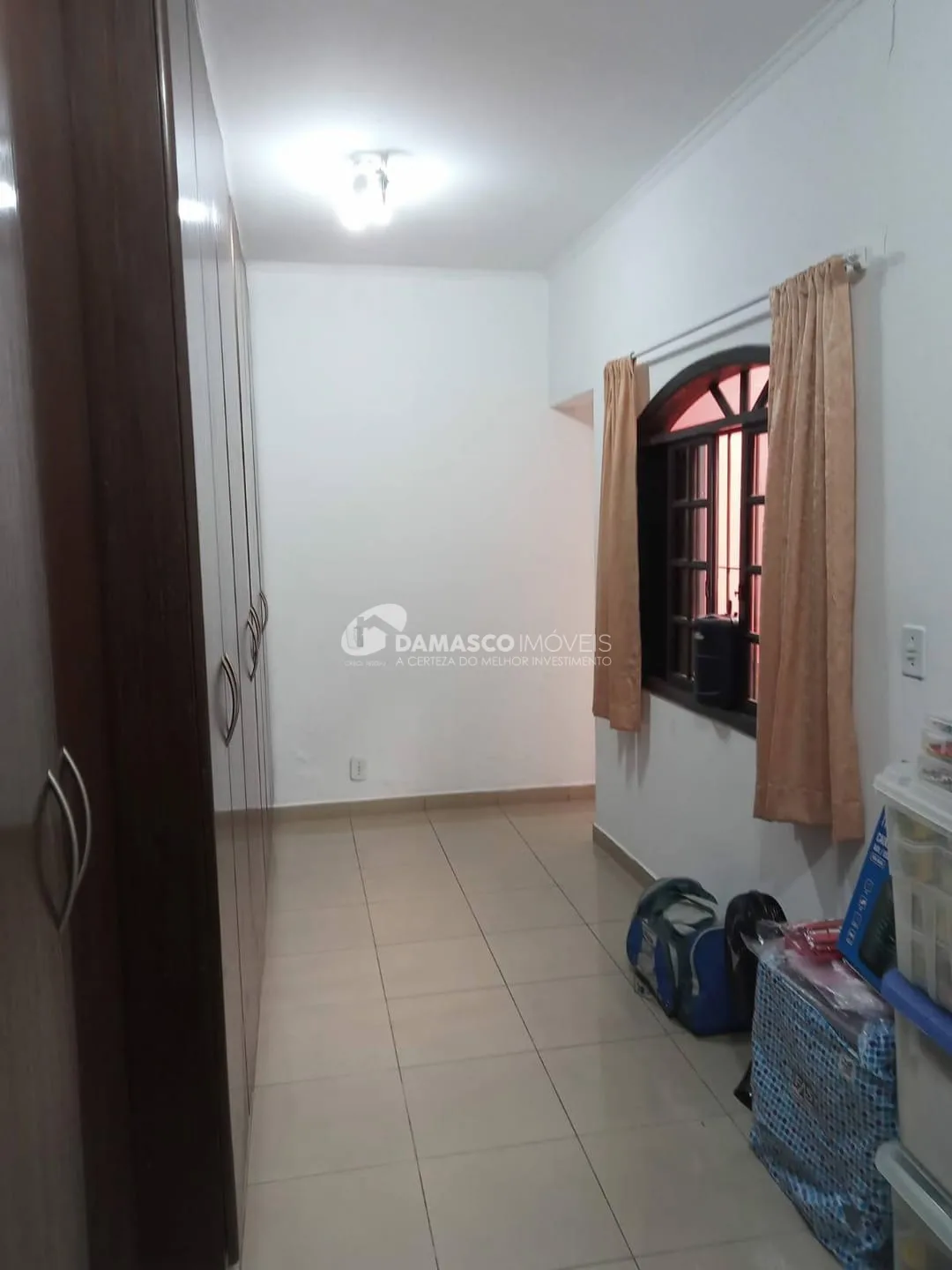 Casa à venda 4 Quartos, 1 Suite, 4 Vagas, Rudge Ramos, São Bernardo do Campo - SP