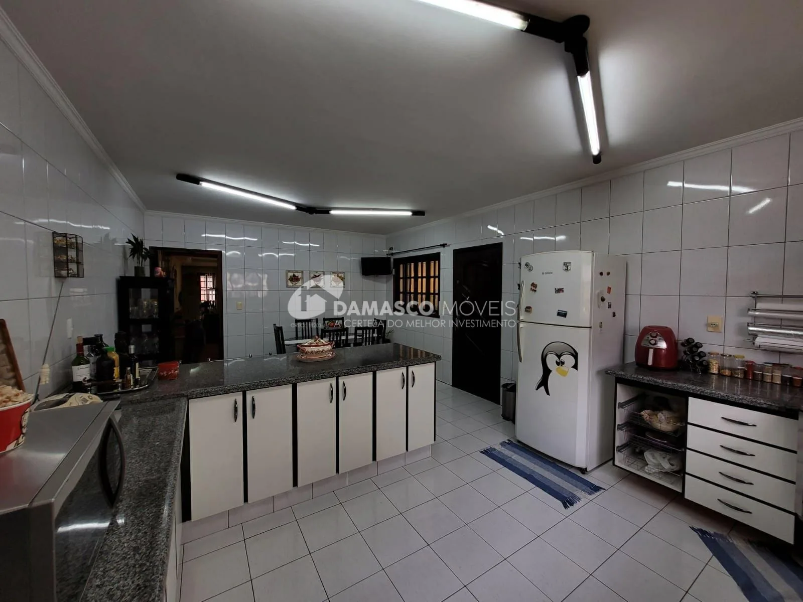 Sobrado à venda 3 Quartos, 1 Suite, 5 Vagas, 297M², Sítio da Figueira, São Paulo - SP