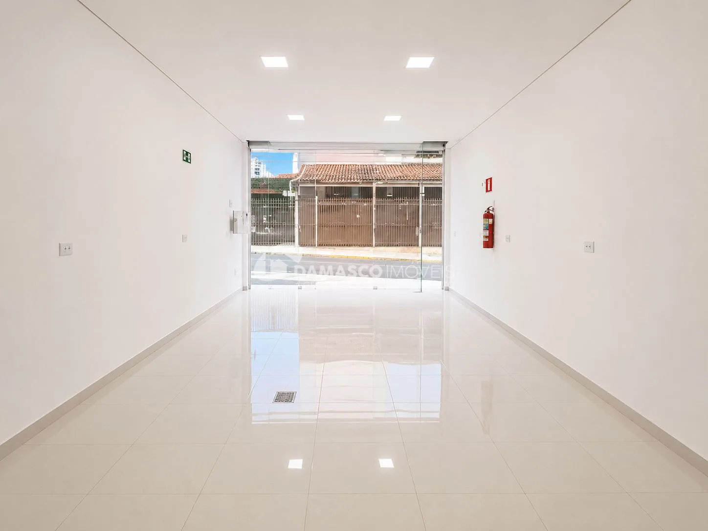 Salão Comercial  para locação, Nova Gerty, São Caetano do Sul, SP