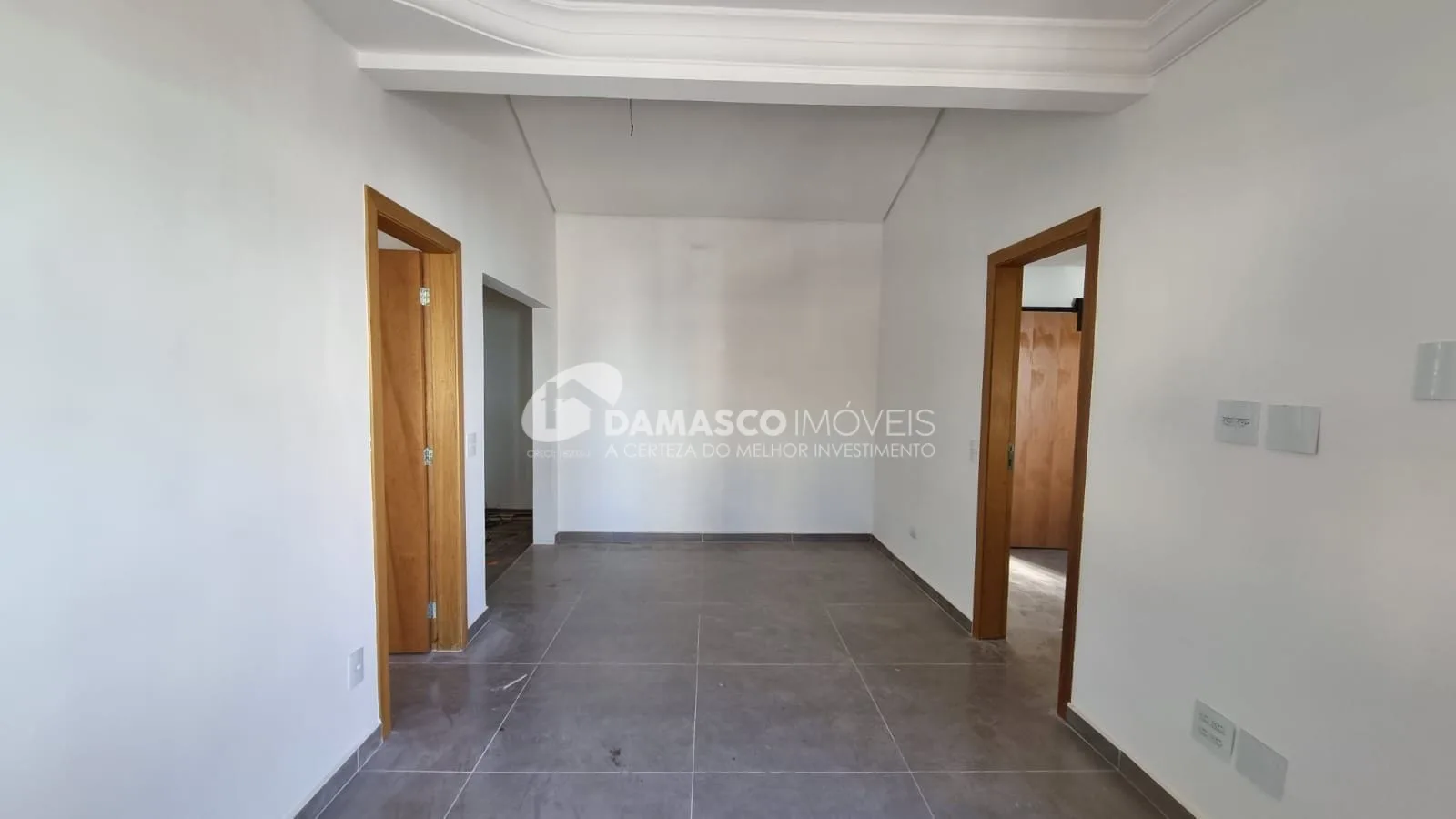 Casa térrea com 2 suítes para locação, Santa Maria, São Caetano do Sul, SP