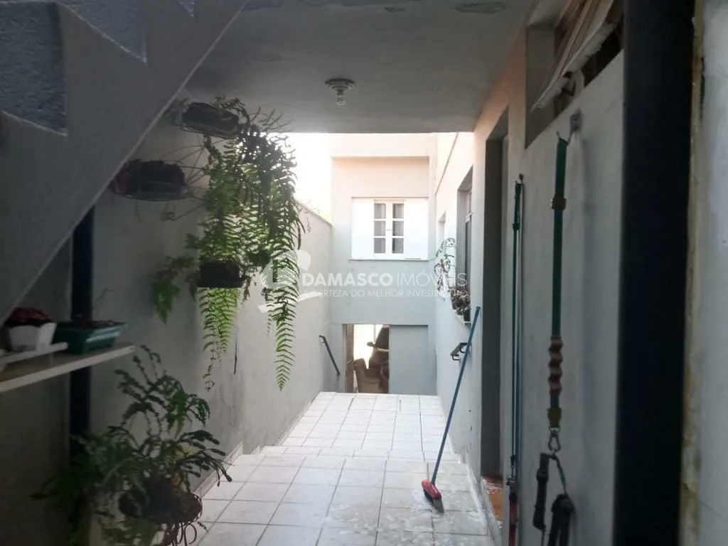 Sobrado à venda 1 Quarto, 1 Suite, 4 Vagas, 217M², Santa Paula, São Caetano do Sul - SP