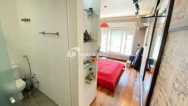 Sobrado à venda 3 Quartos, 3 Suites, 5 Vagas, 380M², Jardim, Santo André - SP