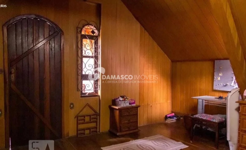 Sobrado à venda 4 Quartos, 1 Suite, 3 Vagas, Mauá, São Caetano do Sul - SP