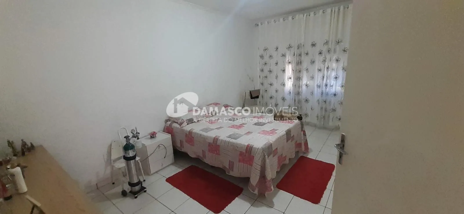 Casa à venda 2 Quartos, 8 Vagas, 150M², Utinga, Santo André - SP