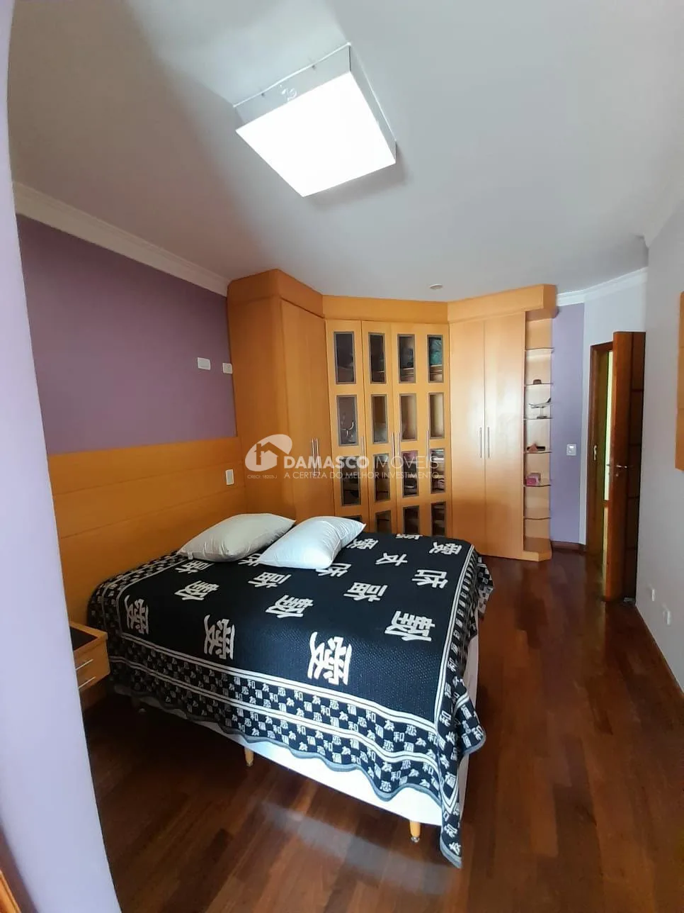Sobrado à venda 4 Quartos, 4 Suites, 5 Vagas, 381M², Olímpico, São Caetano do Sul - SP