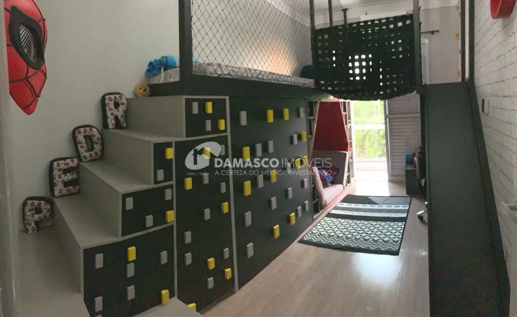 Sobrado à venda 3 Quartos, 1 Suite, 2 Vagas, 120M², Barcelona, São Caetano do Sul - SP