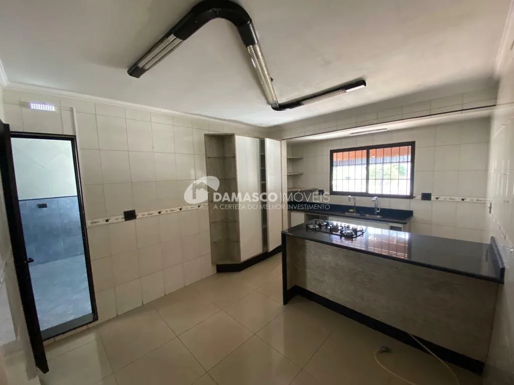 Sobrado comercial com moradia / local ótimo na Av. Presidente Kennedy - SCSul