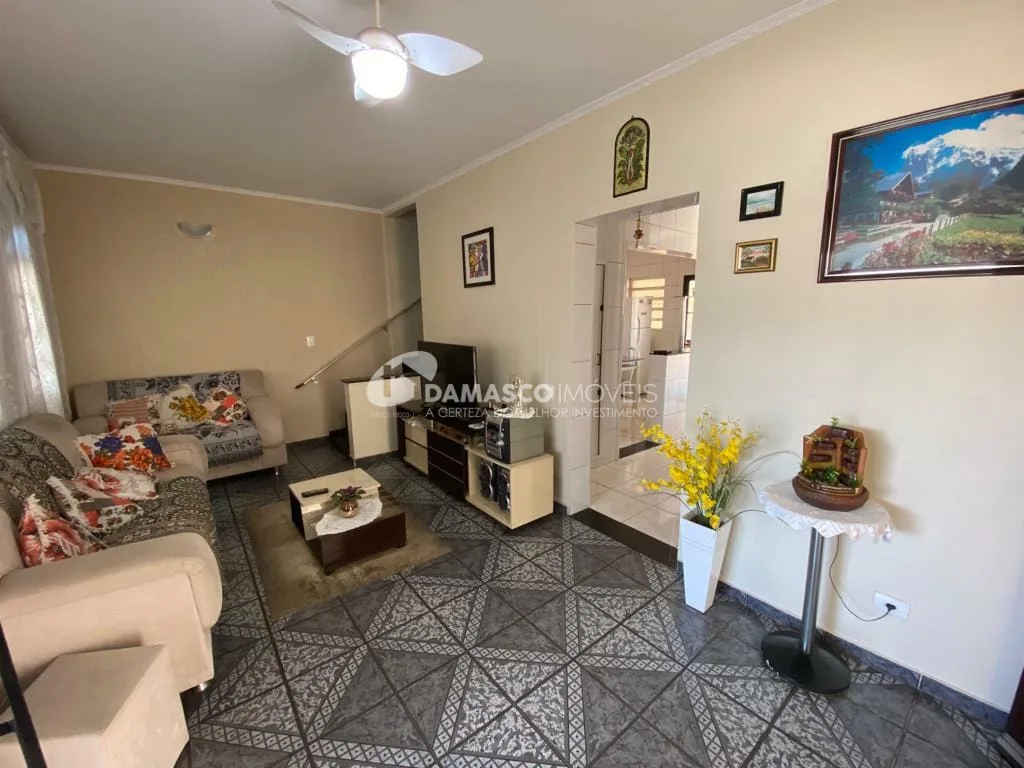 Sobrado à venda 3 Quartos, 1 Suite, 3 Vagas, 222M², Vila Palmares, Santo André - SP
