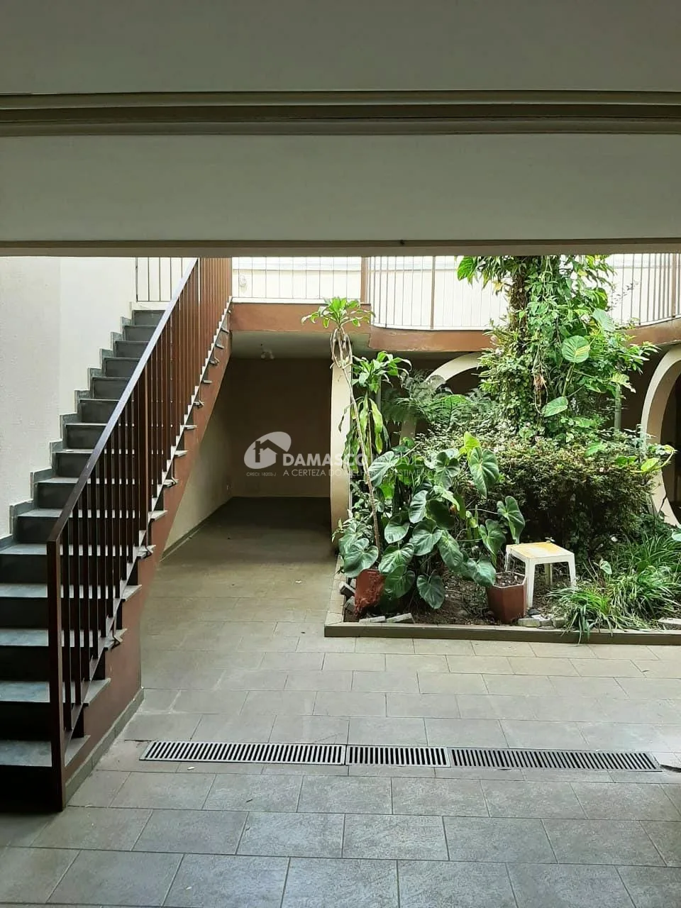 Sobrado à venda 4 Quartos, 2 Suites, 6 Vagas, 462M², Santa Teresinha, Santo André - SP