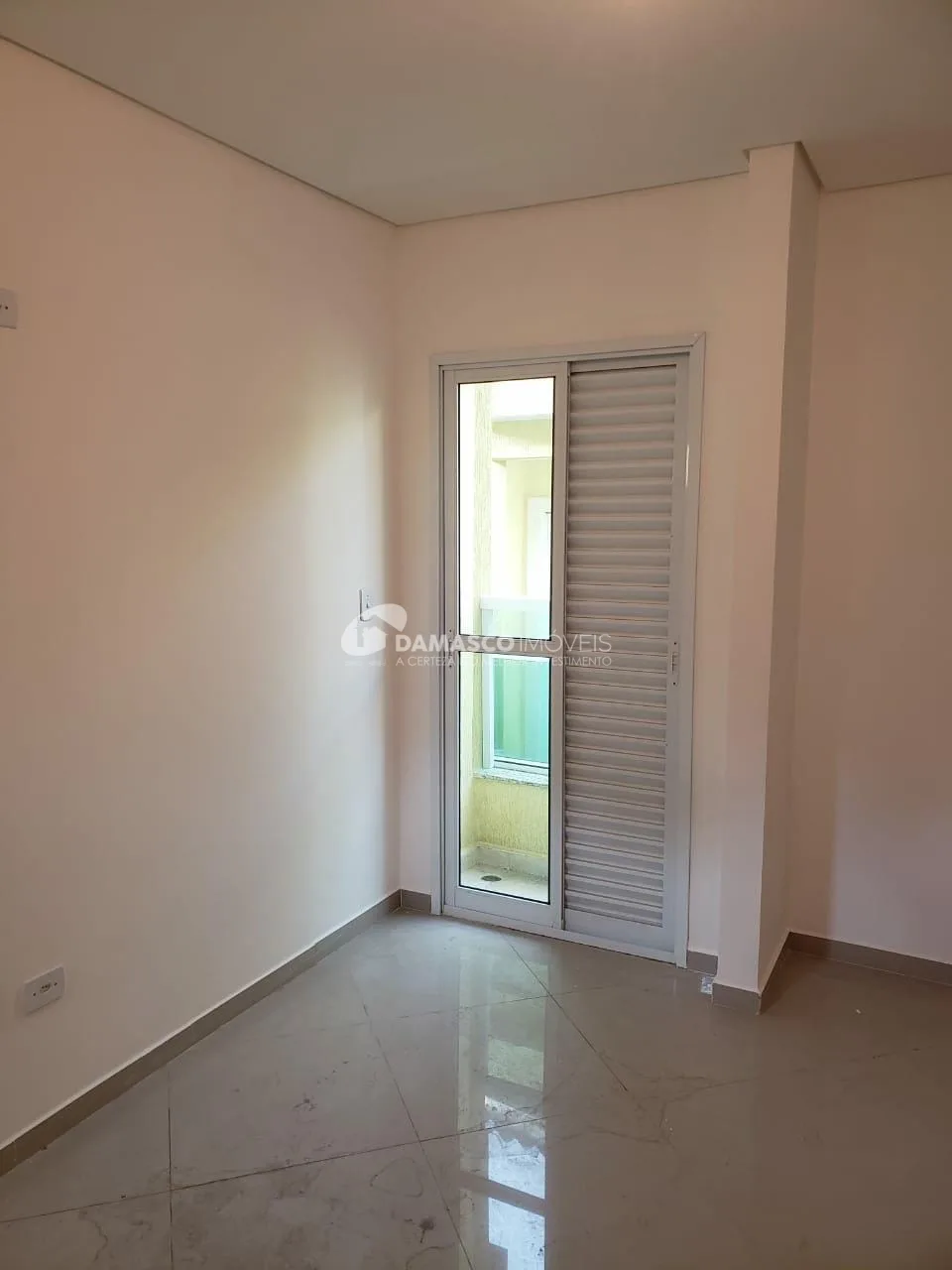Sobrado à venda 2 Quartos, 2 Suites, 1 Vaga, 120M², Vila Príncipe de Gales, Santo André - SP