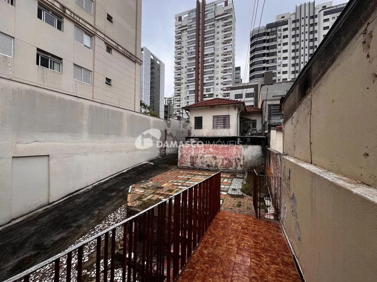 Terreno com casa antiga venda