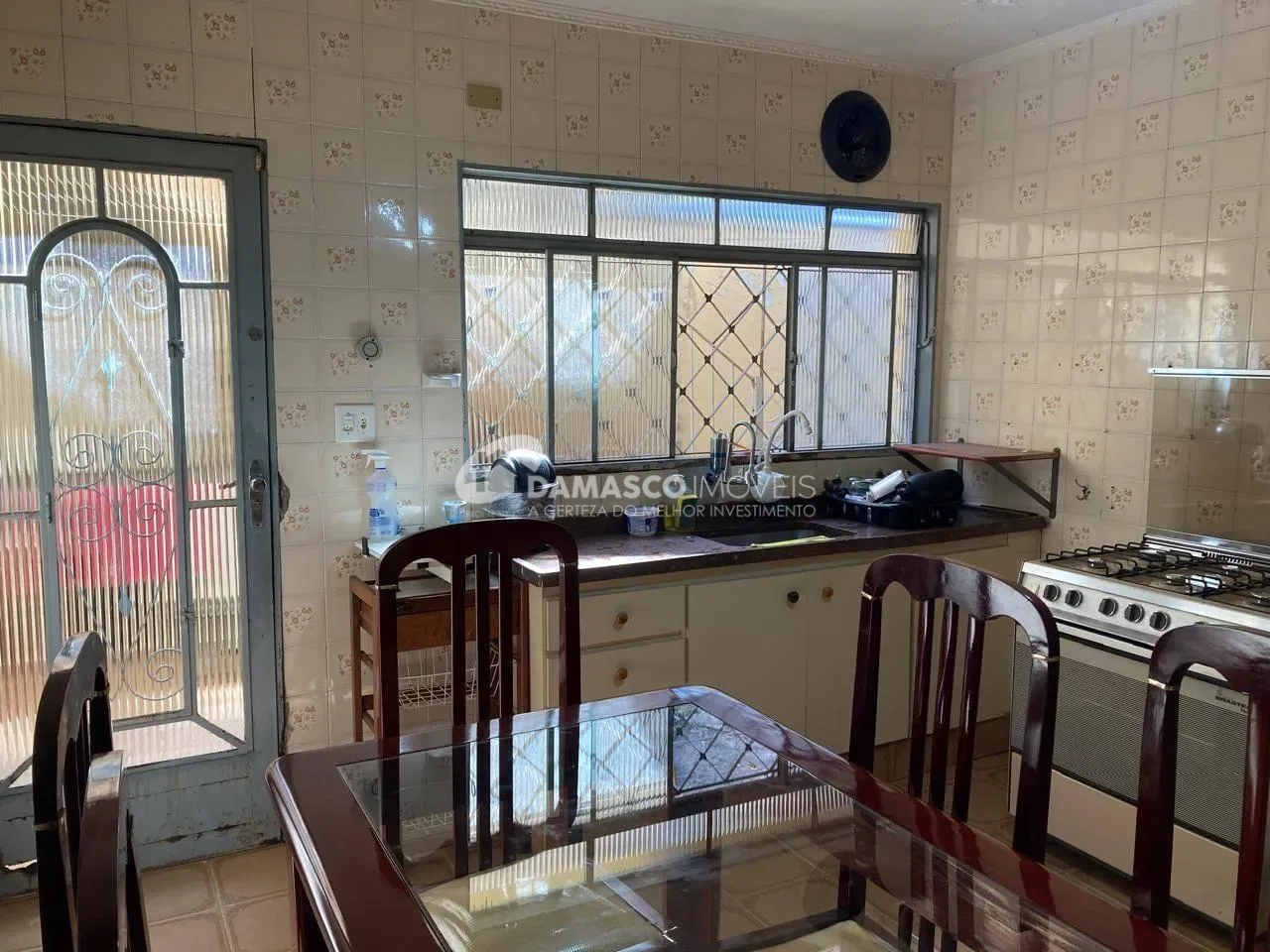 Casa à venda 3 Quartos, 3 Vagas, 207,4 M²   de terreno e 211m² de area construída, a 30 metros do parque linear  no bairro Olímpico, São Caetano do Sul - SP
