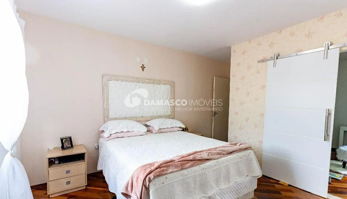 Casa à venda 3 Quartos, 1 Suite, 4 Vagas, 202M², Vila Alpina, São Paulo - SP