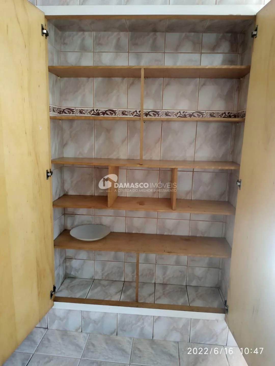 Casa à venda 2 Quartos, 2 Vagas, Vila Palmares, Santo André - SP