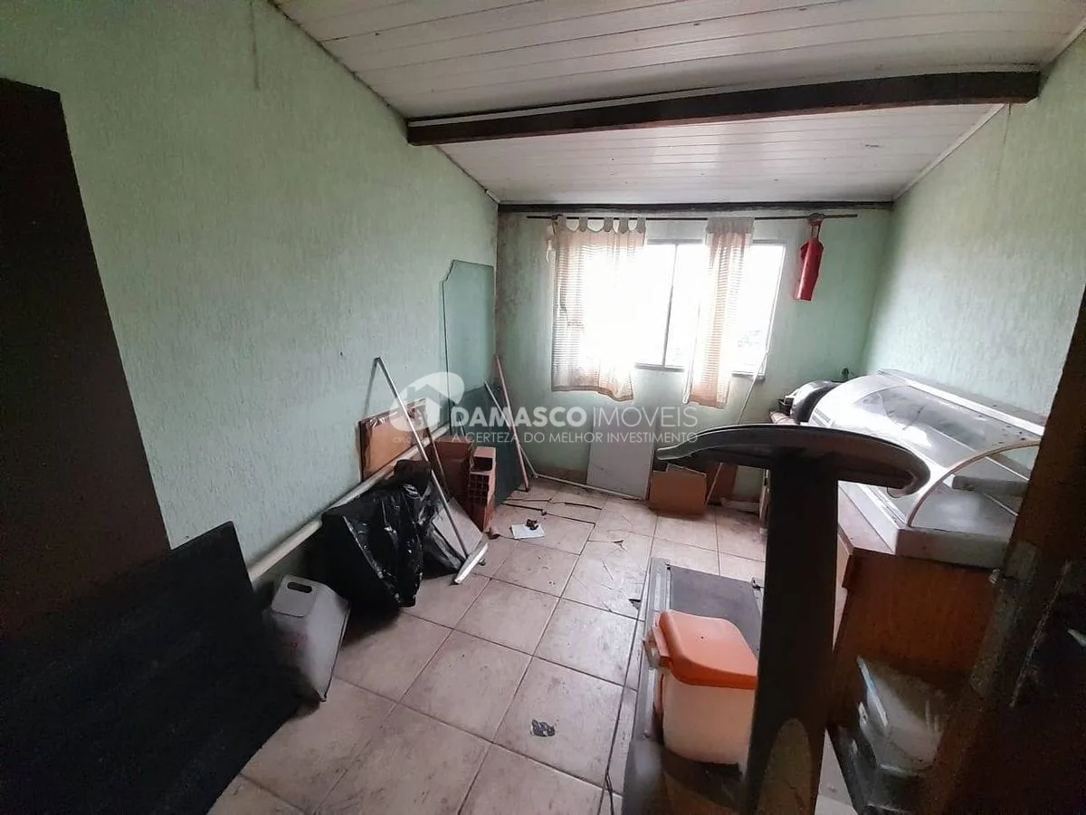 Sobrado para locação com 3 andares