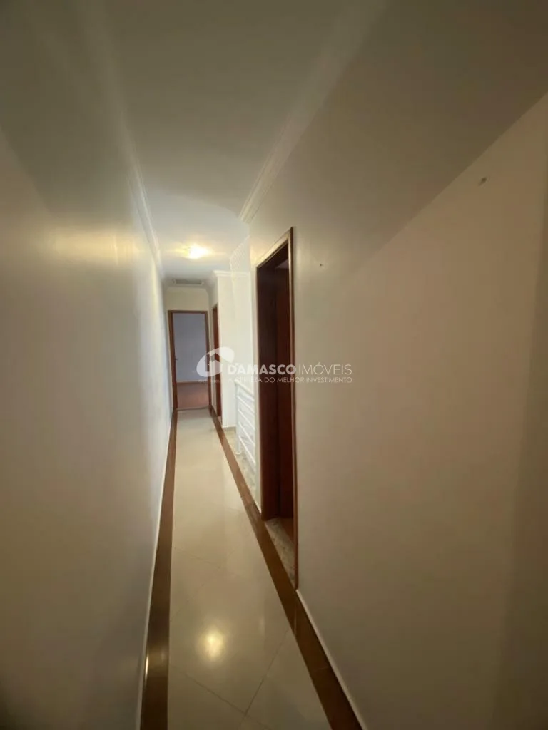 Sobrado para Locação 3 Quartos, 1 Suite, 2 Vagas, Jardim, Santo André - SP