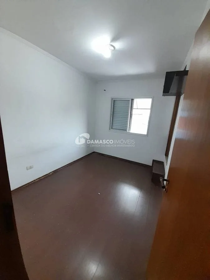 Sobrado para locação com 3 andares