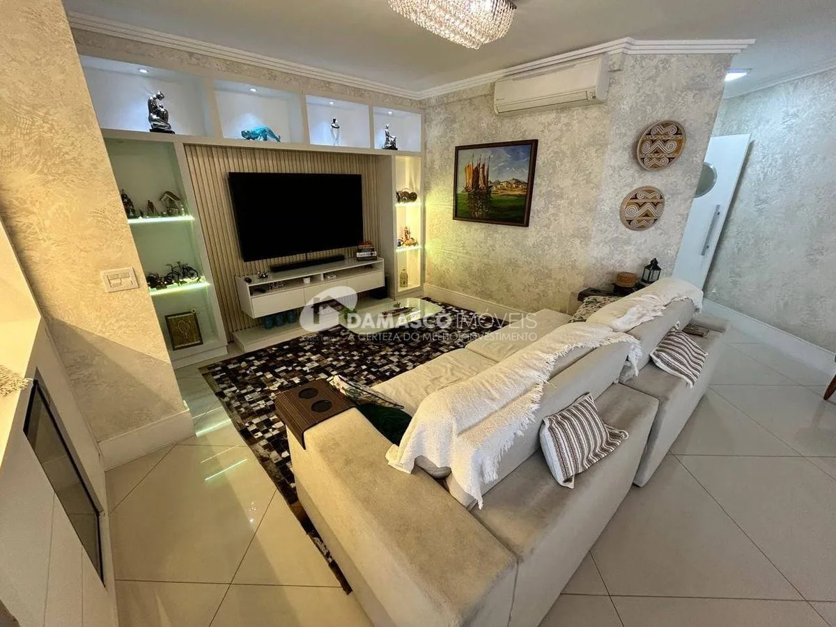 Apartamento 3 suítes, 3 vagas. Santa Paula