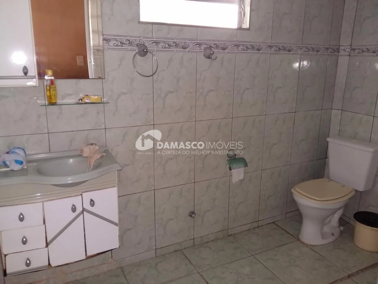 Casa à venda 2 Quartos, 3 Vagas, Vila Palmares, Santo André - SP