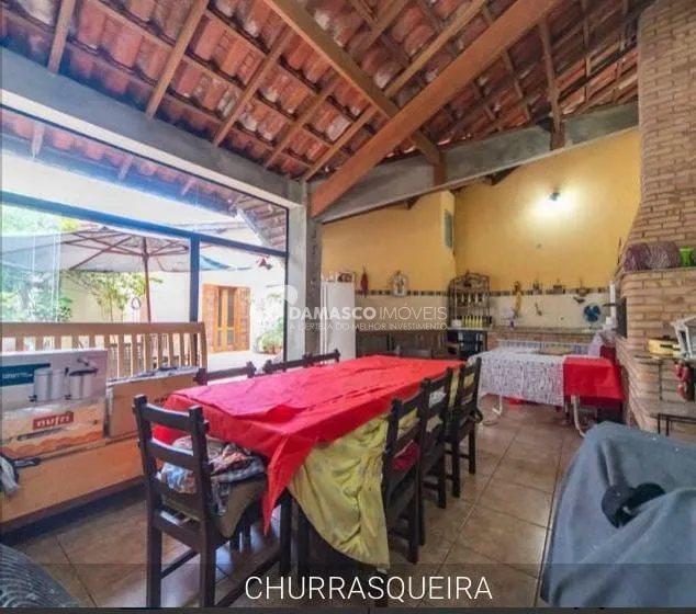 Casa à venda 3 Quartos, 1 Suite, 3 Vagas, 220M², Barcelona, São Caetano do Sul - SP