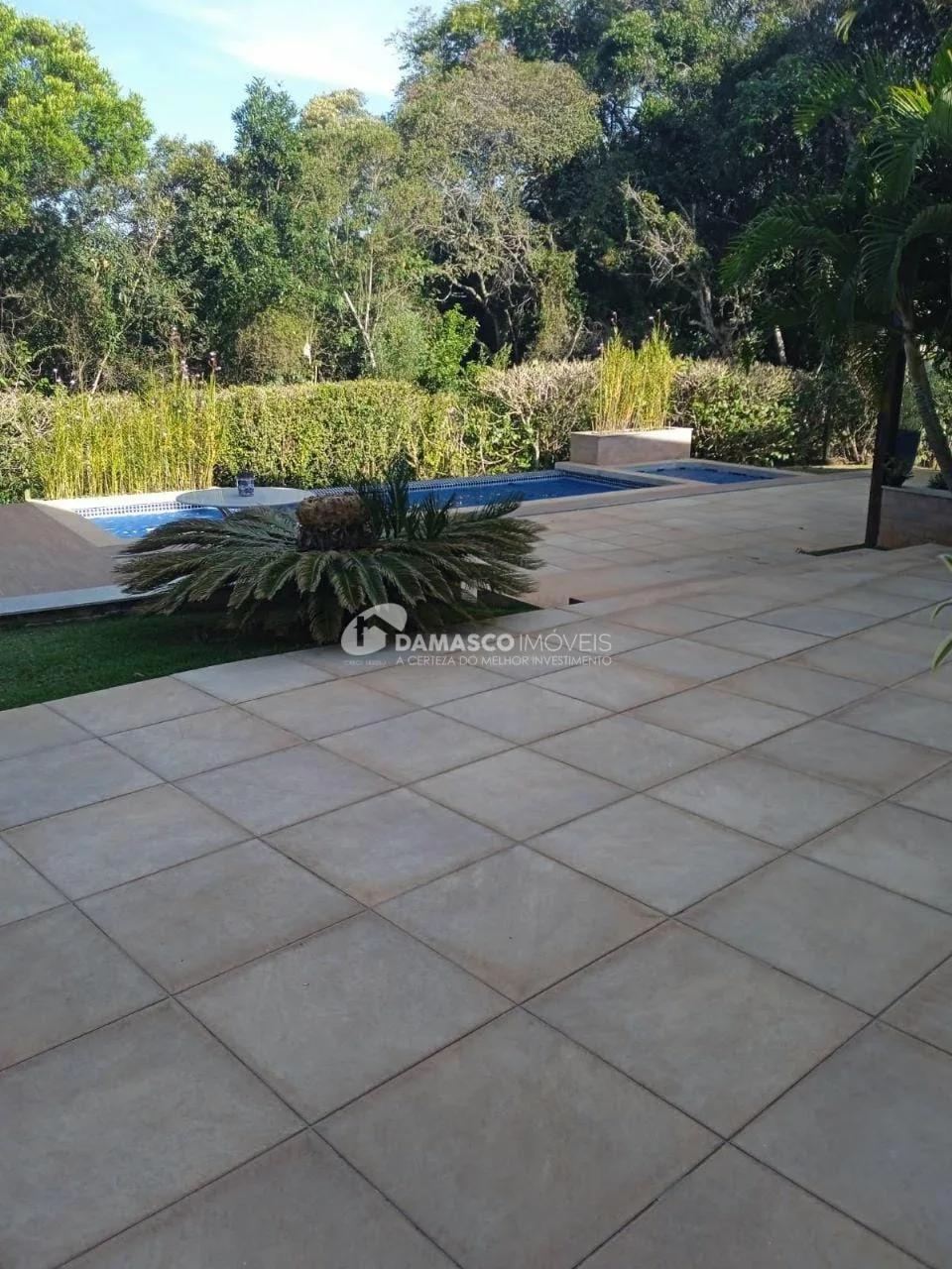 Casa à venda 3 Quartos, 3 Suites, 450M², Avenida Estrutural Leste, Ibiúna - SP