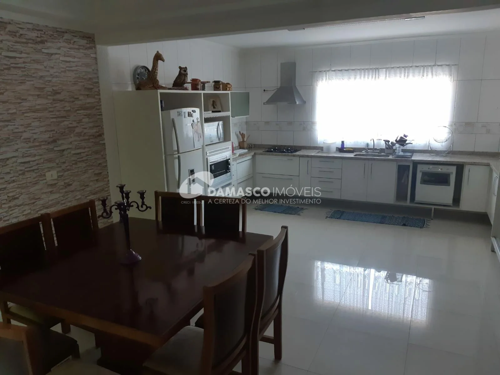 Sobrado à venda 4 Quartos, 4 Suites, 6 Vagas, 254M², Vila Floresta, Santo André - SP