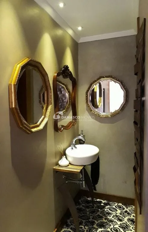 Sobrado à venda 3 Quartos, 1 Suite, 2 Vagas, 260M², Jardim Paraíso, Santo André - SP