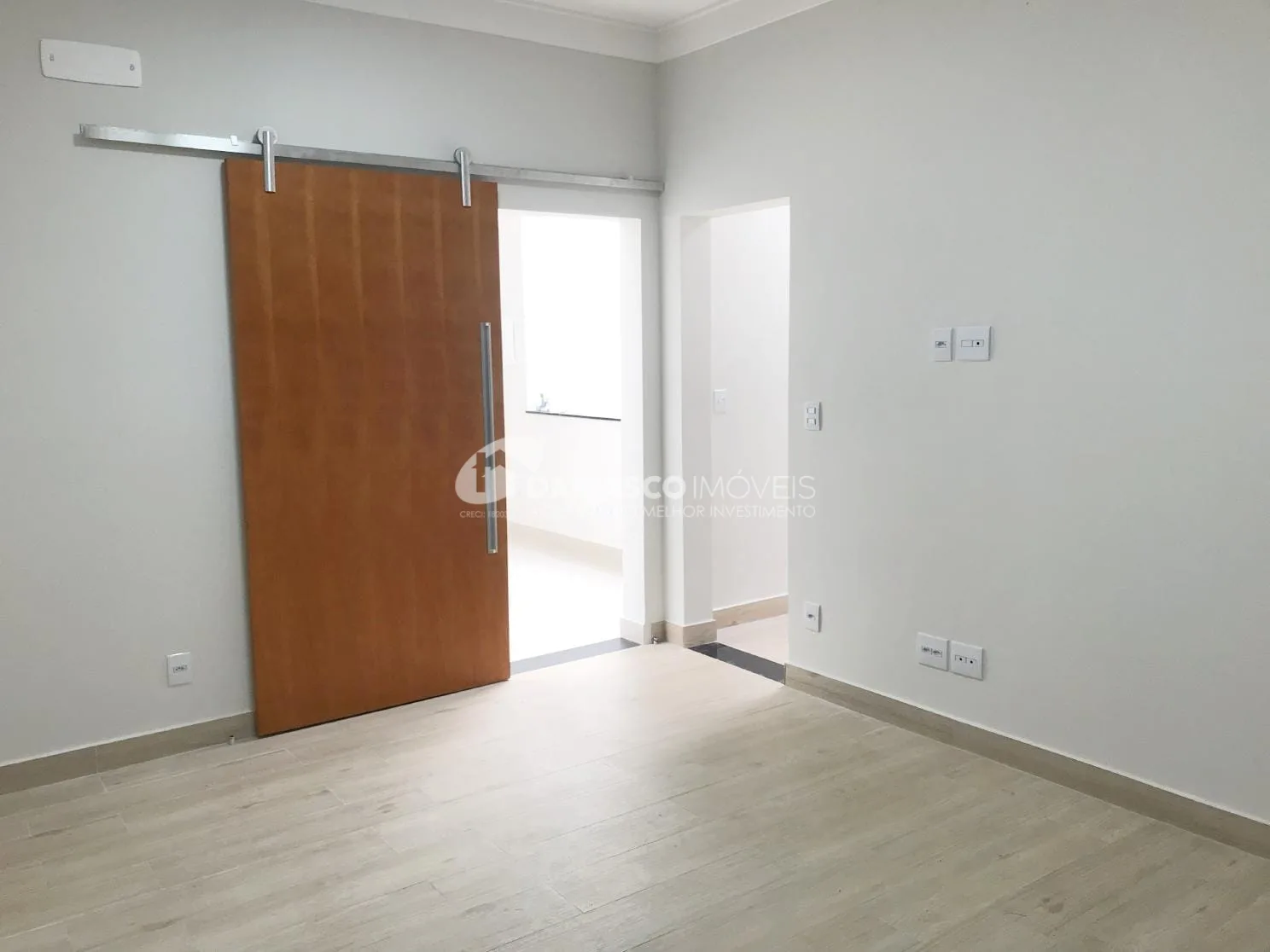 Sobrado à venda 3 Quartos, 3 Suites, 3 Vagas, 260M², Santa Maria, São Caetano do Sul - SP