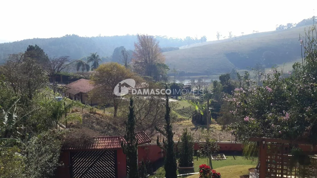 Sobrado à venda 5 Quartos, 5 Suites, 12 Vagas, 750M², Não informado, Piracicaba - SP