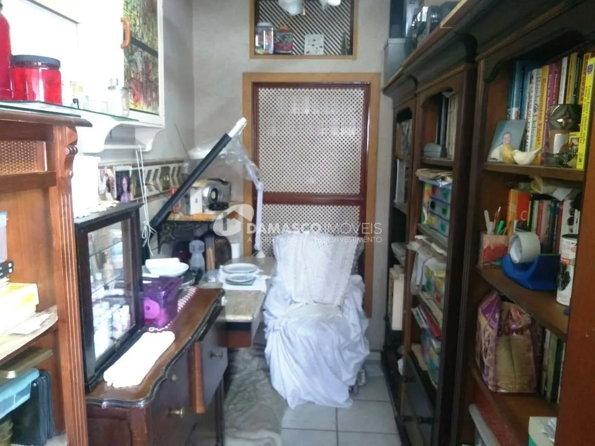 Sobrado à venda 3 Quartos, 1 Suite, 2 Vagas, 238M², Centro, Santo André - SP