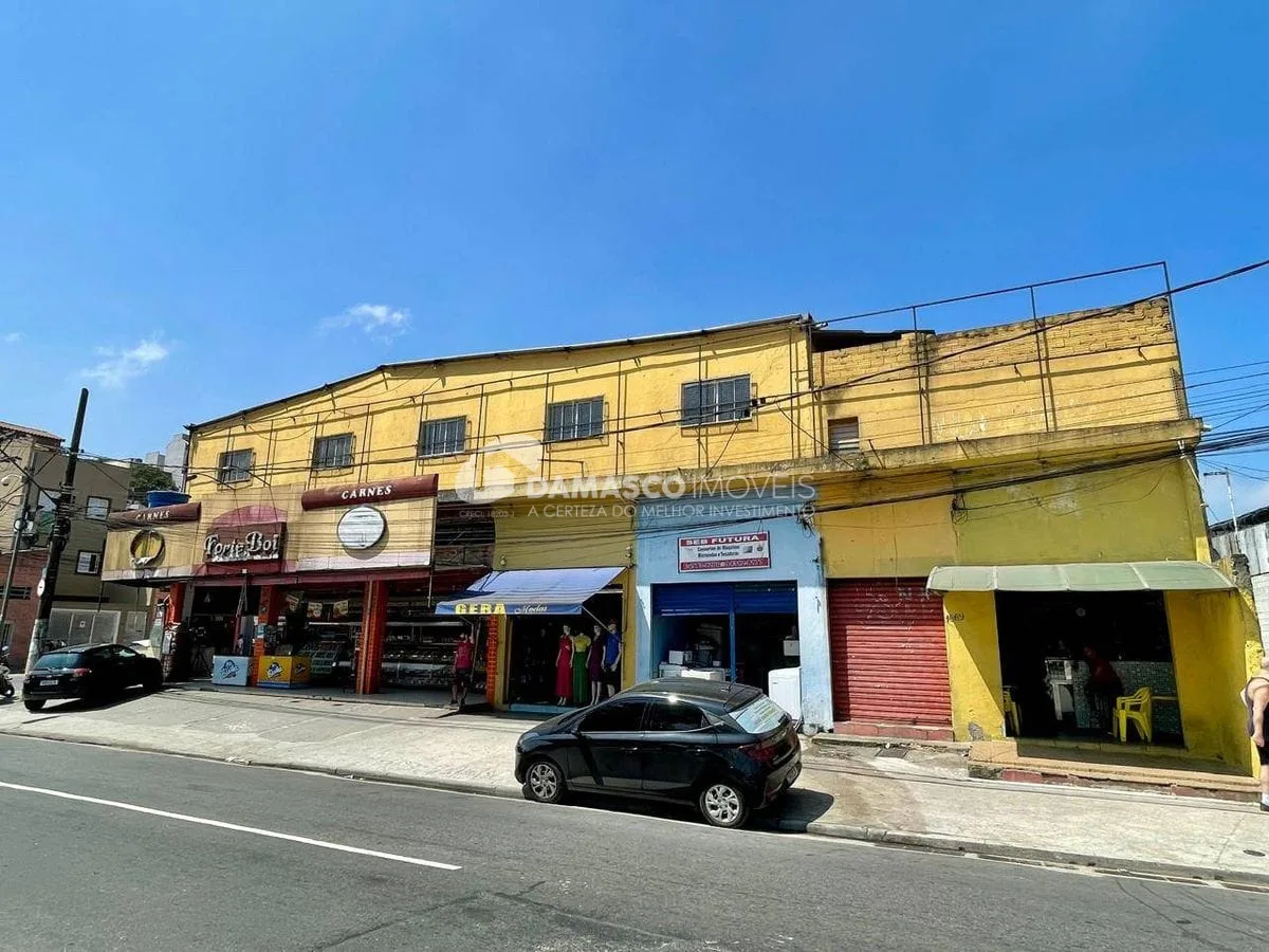 Prédio comercial no Jardim Santo André
