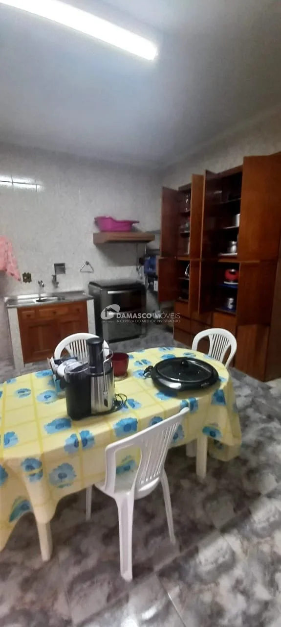 Sobrado à venda 3 Quartos, 1 Suite, 4 Vagas, 280M², Barcelona, São Caetano do Sul - SP