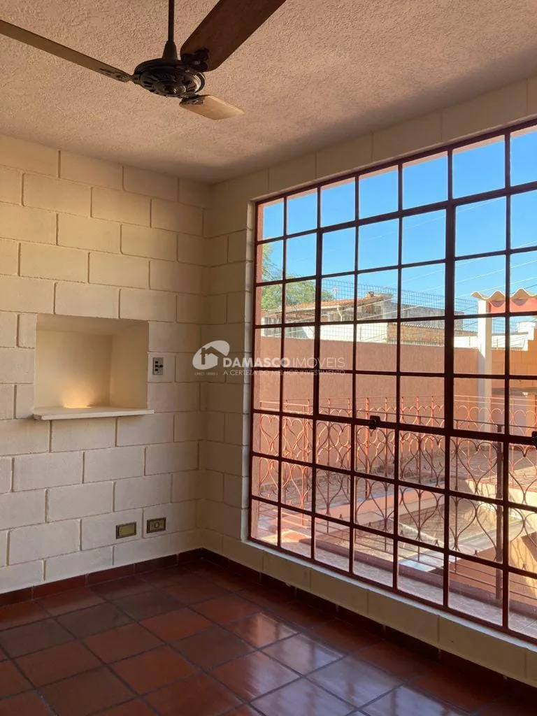 Sobrado à venda 3 Quartos, 1 Suite, 2 Vagas, Tremembé, São Paulo - SP
