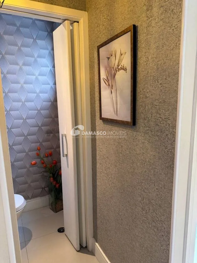 SOBRADO COM ESPAÇO GOURMET NO BAIRRO OLÍMPICO