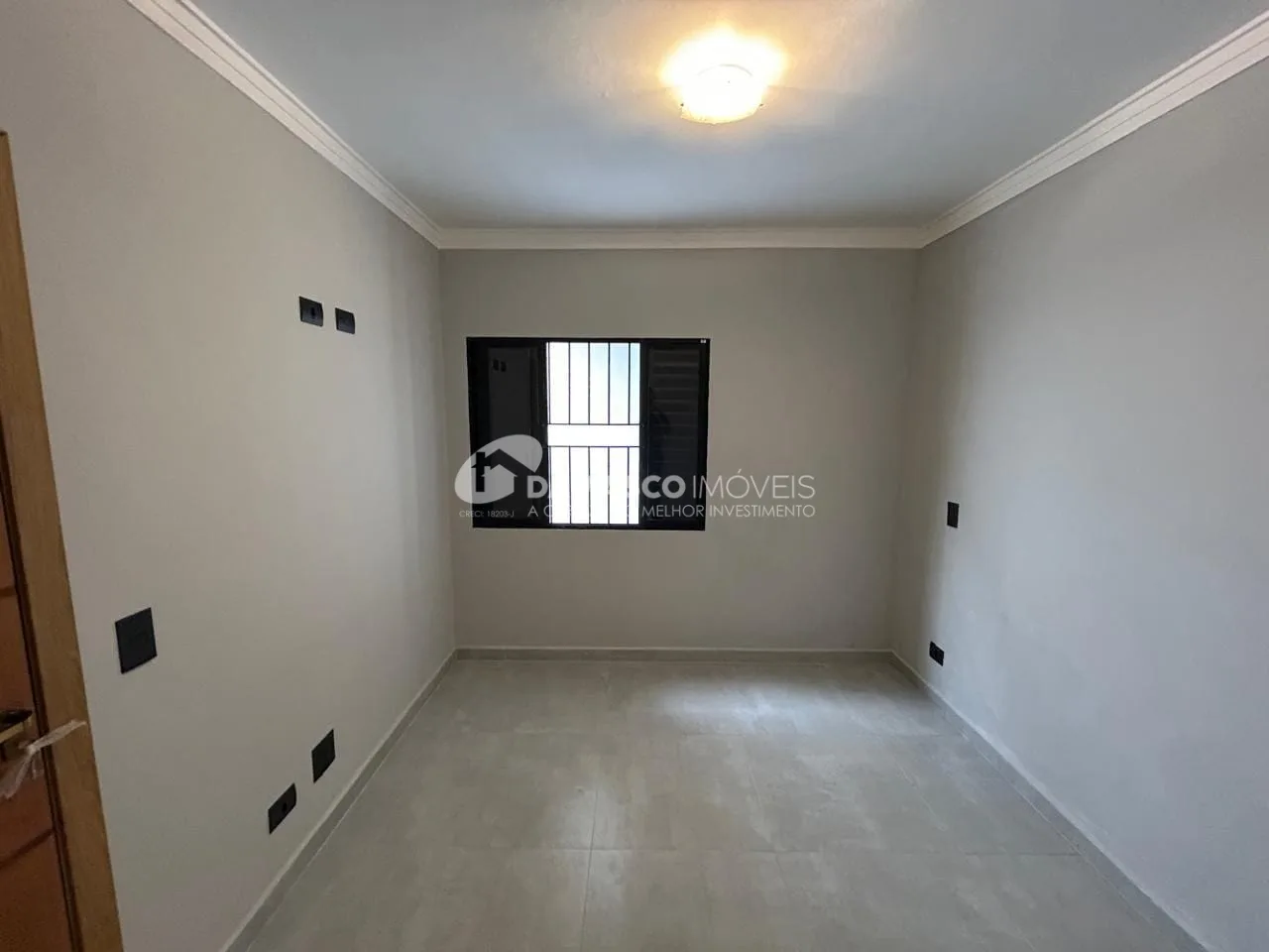 Casa Térrea Reformada à Venda na Nova Gerty, São Caetano do Sul | 2 Dormitórios | 2 Vagas