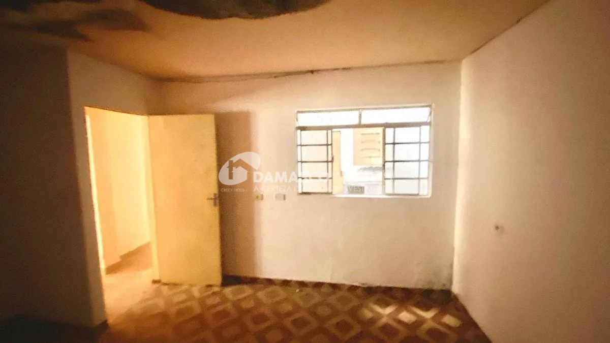 Casa Térrea - Bairro Olímpico