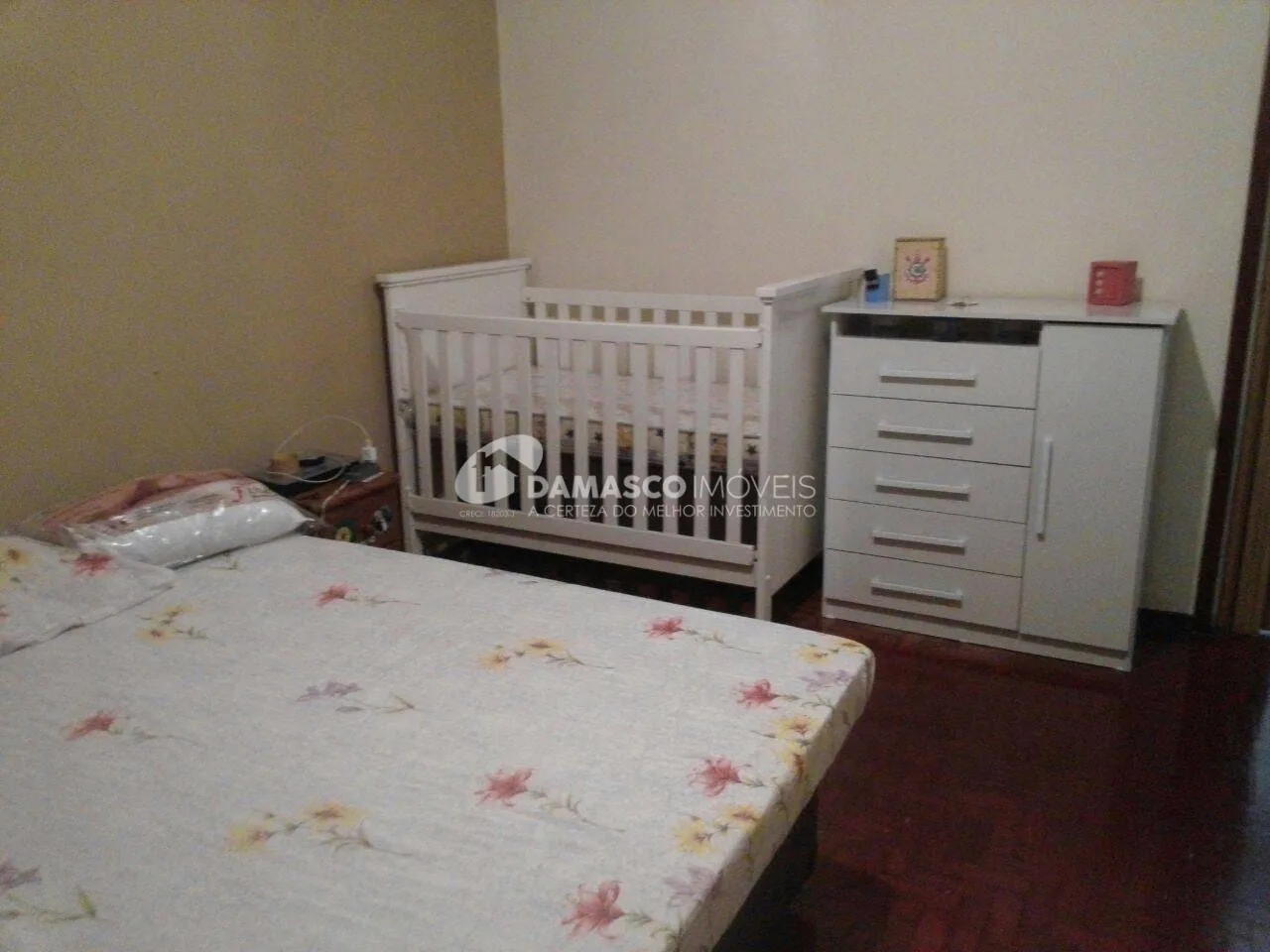 Casa para venda  1 Quarto, 3 Vagas, Vila Palmares, Santo André - SP