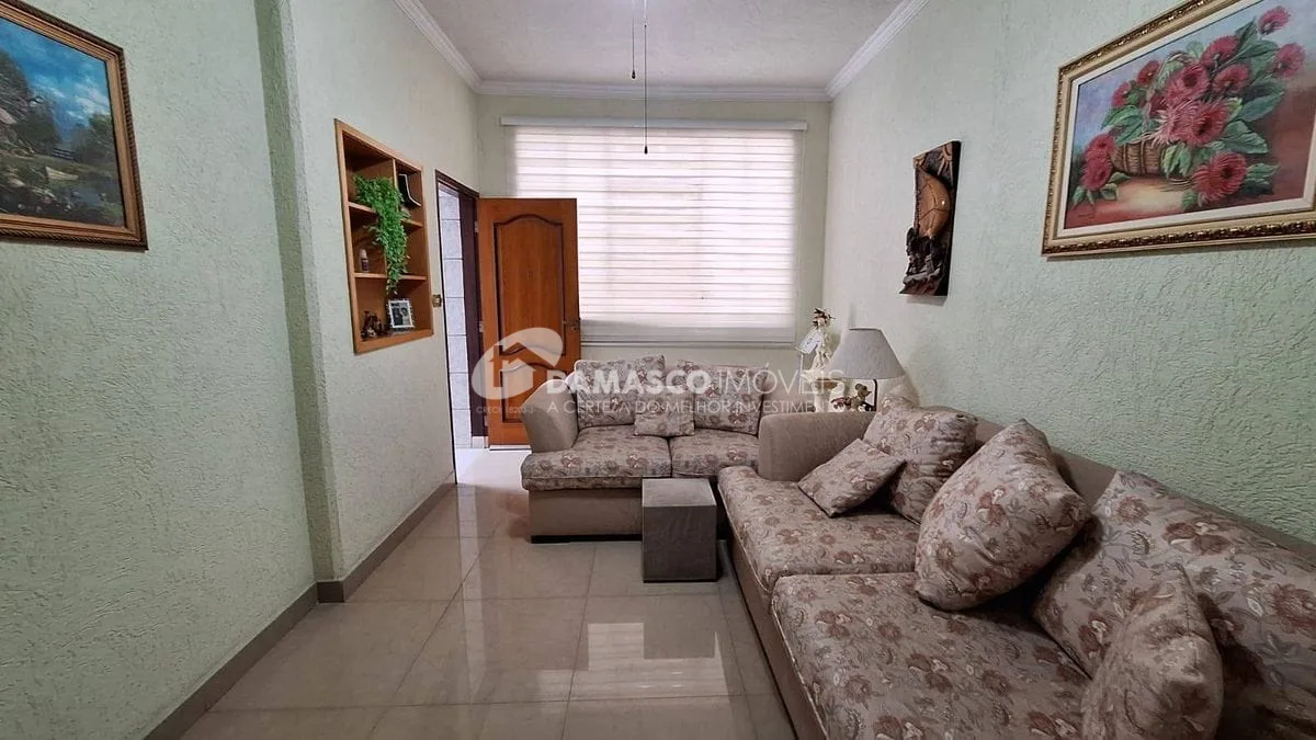 IMÓVEL TÉRREO NO BAIRRO SANTA PAULA COM DUAS CASAS E SALÃO COML
