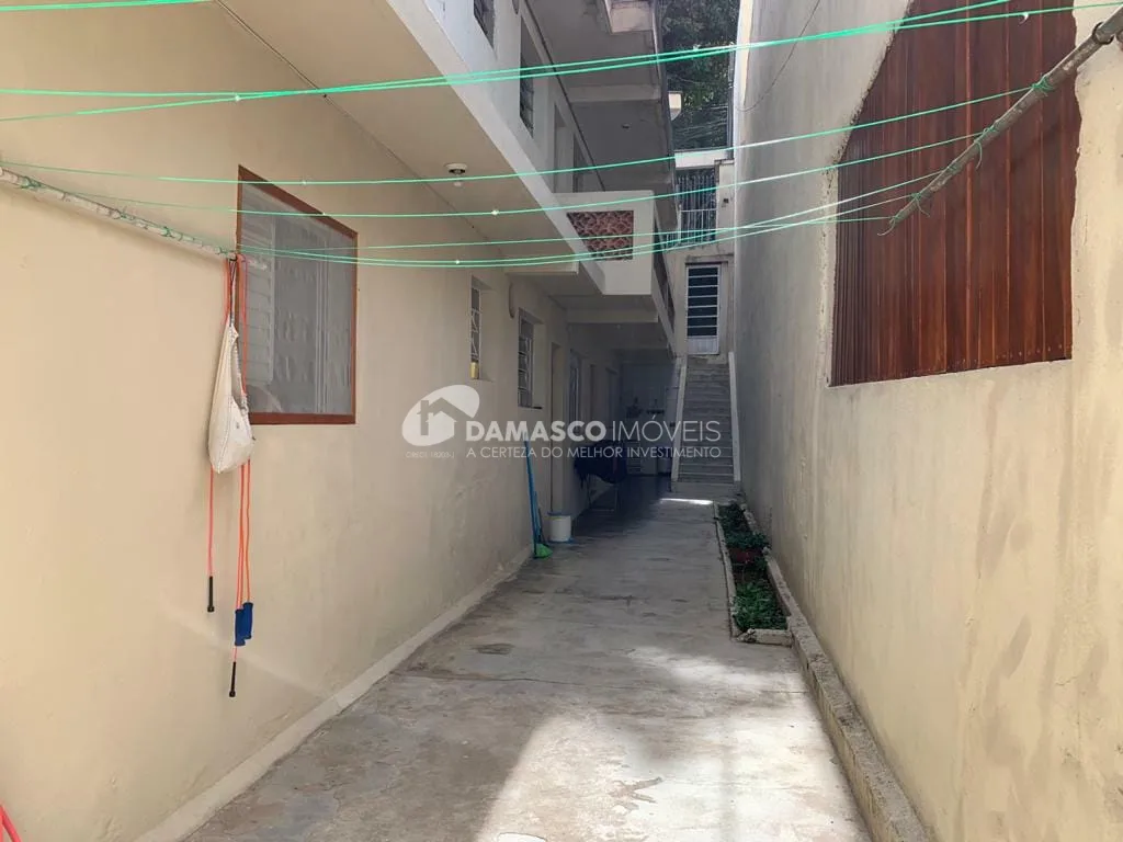 Casa à venda 2 Quartos, 1 Vaga, Olímpico, São Caetano do Sul - SP