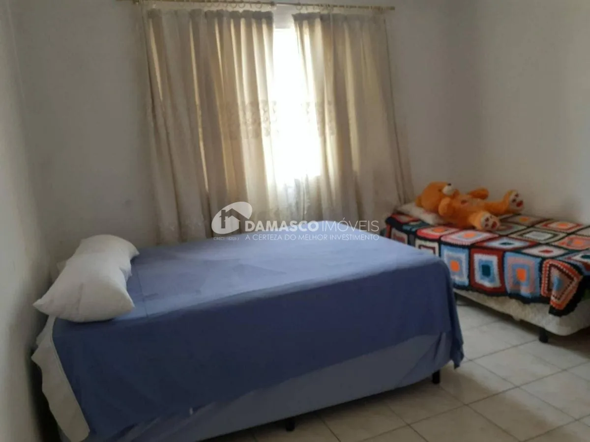 Casa à venda 3 Quartos, 2 Vagas, 147M², Vila Palmares, Santo André - SP