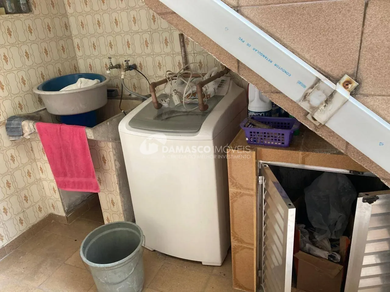Casa à venda 3 Quartos, 3 Vagas, 207,4 M²   de terreno e 211m² de area construída, a 30 metros do parque linear  no bairro Olímpico, São Caetano do Sul - SP
