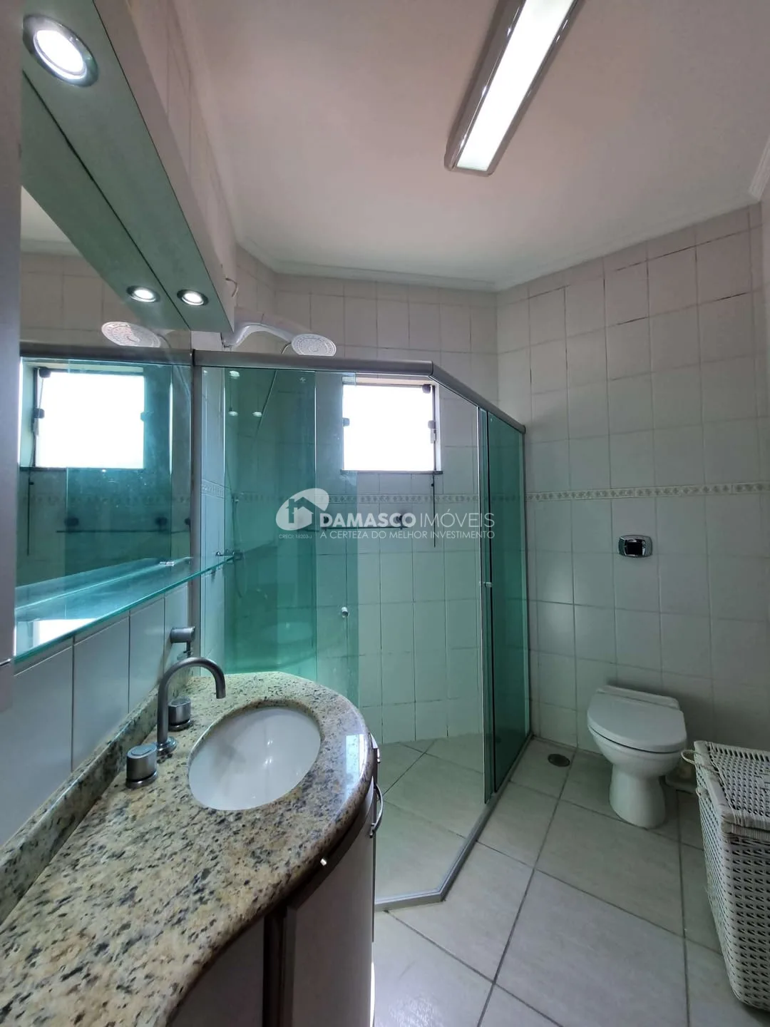 Sobrado à venda 3 Quartos, 3 Suites, 4 Vagas, 221M², Olímpico, São Caetano do Sul - SP