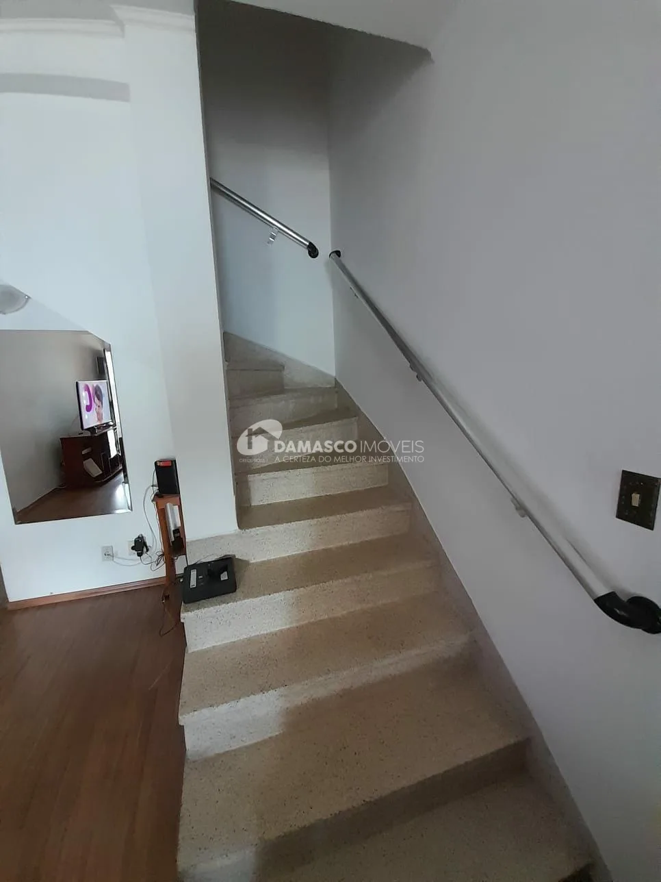 Sobrado à venda 2 Quartos, 1 Vaga, 159M², Cerâmica, São Caetano do Sul - SP