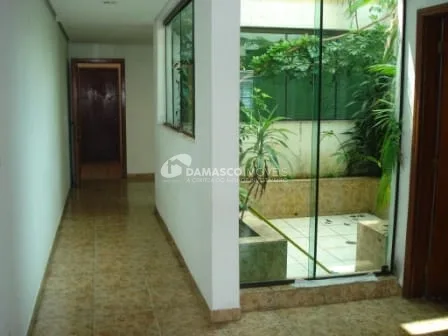 Sobrado à venda 3 Quartos, 2 Suites, 6 Vagas, 380M², Barcelona, São Caetano do Sul - SP