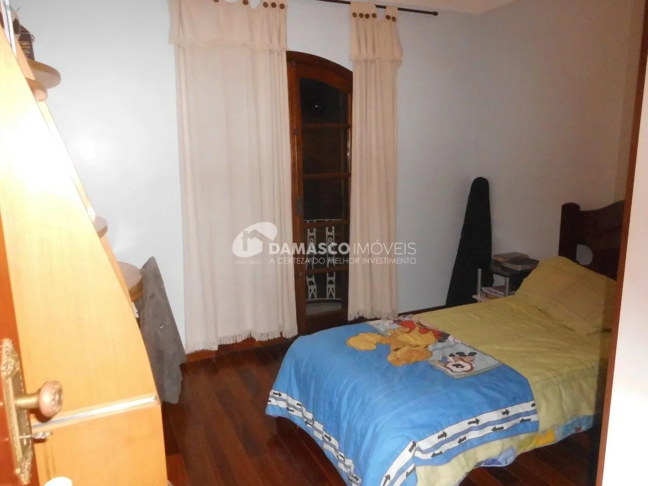 Sobrado à venda 3 Quartos, 2 Suites, 5 Vagas, 280M², Olímpico, São Caetano do Sul - SP