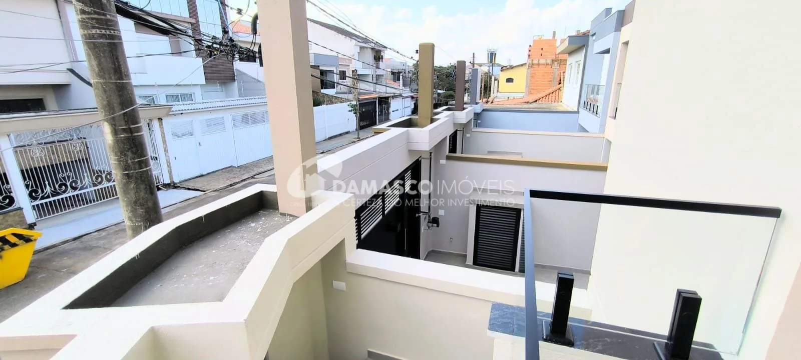 Sobrado, 3 suítes, 188m², Olímpico